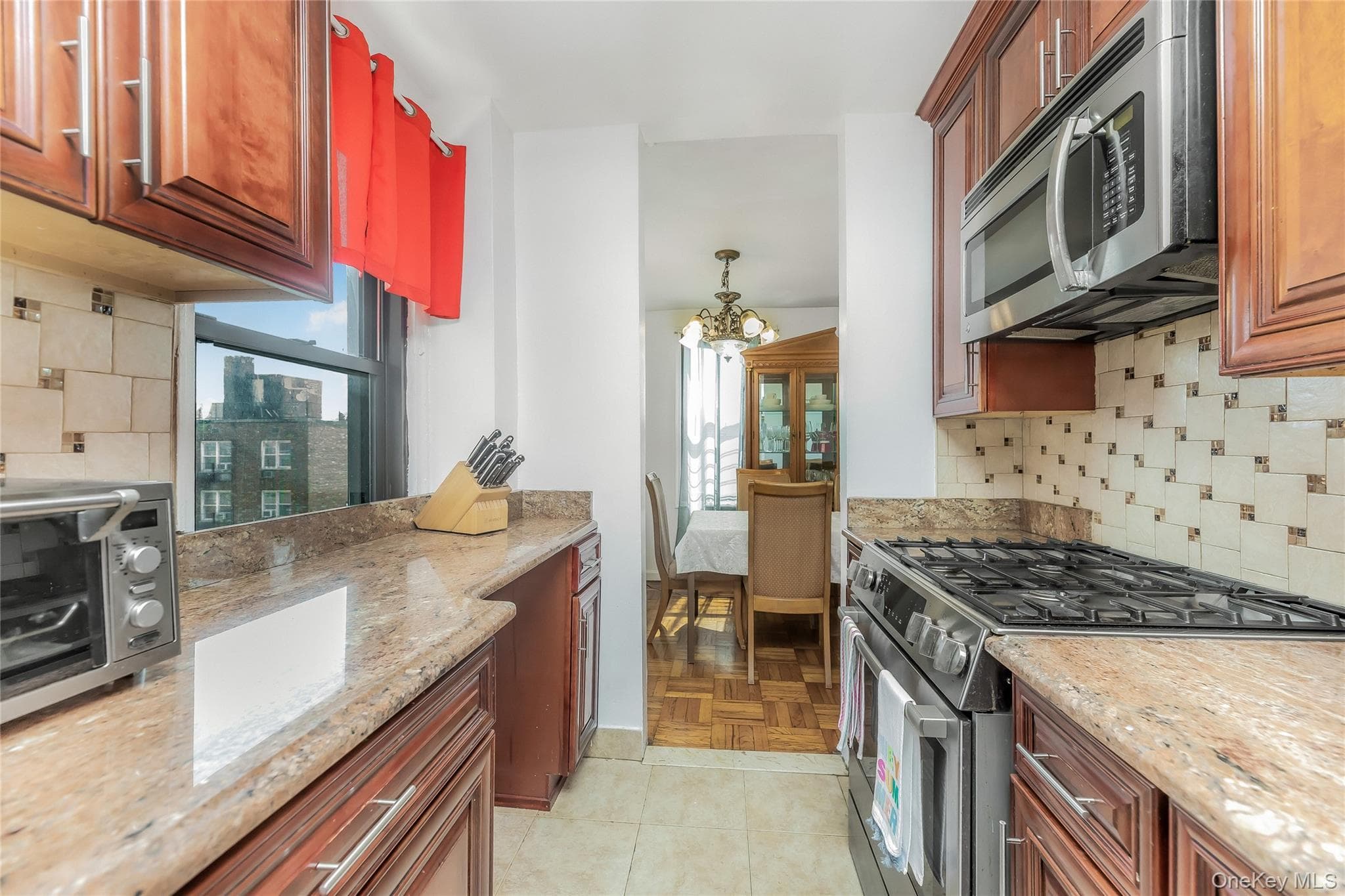 2835 Webb AVE Unit: 7E thumbnail 13