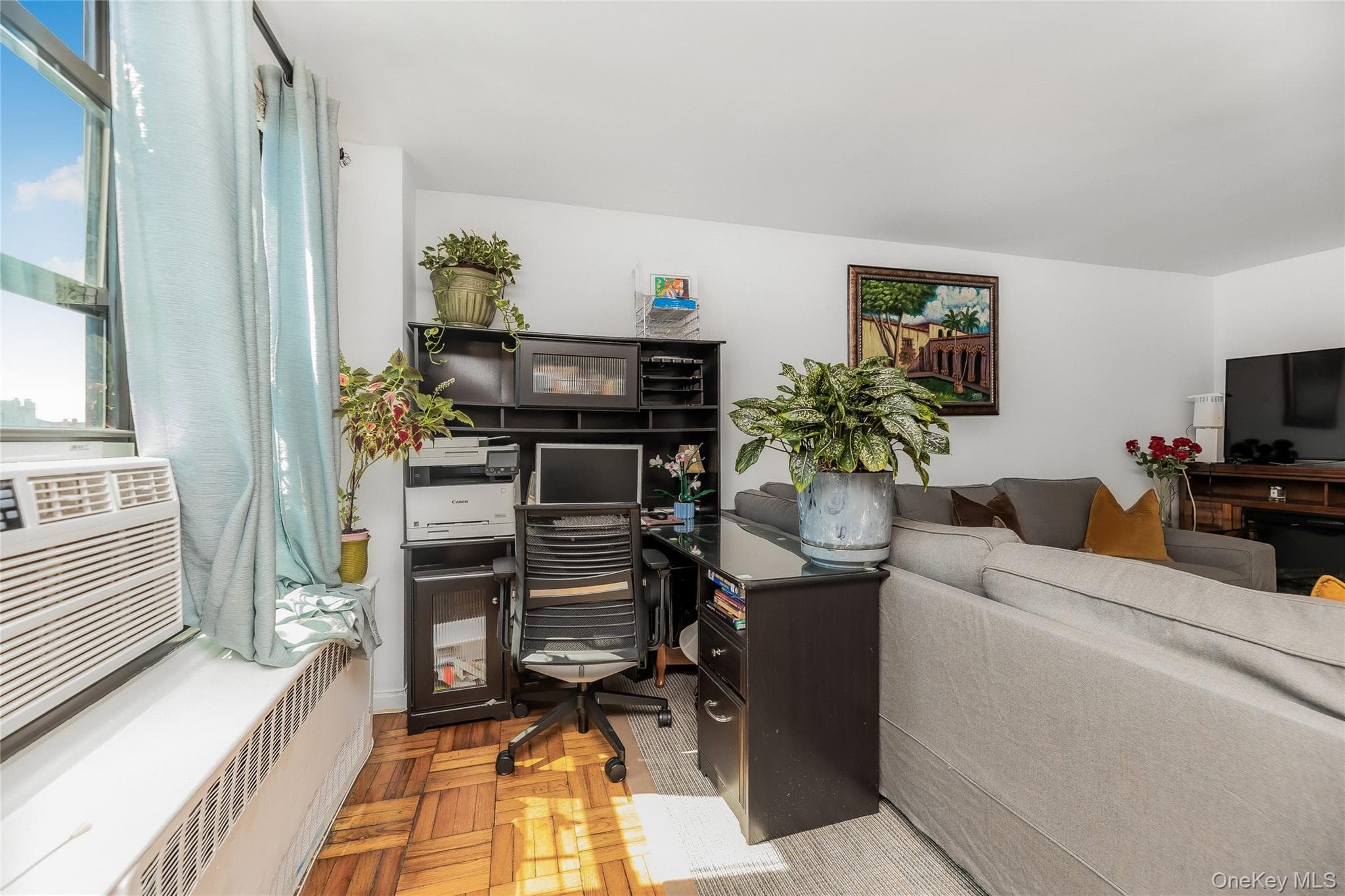 2835 Webb AVE Unit: 7E thumbnail 8