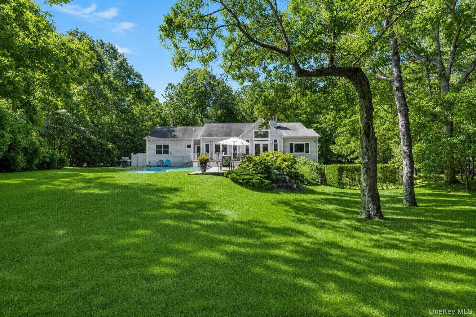 36 Pepperidge Lane, Amagansett