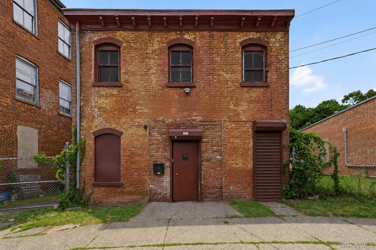 333 Liberty Street thumbnail 3