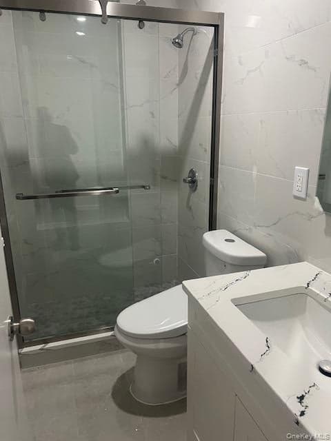 9414 Corona Avenue thumbnail 9