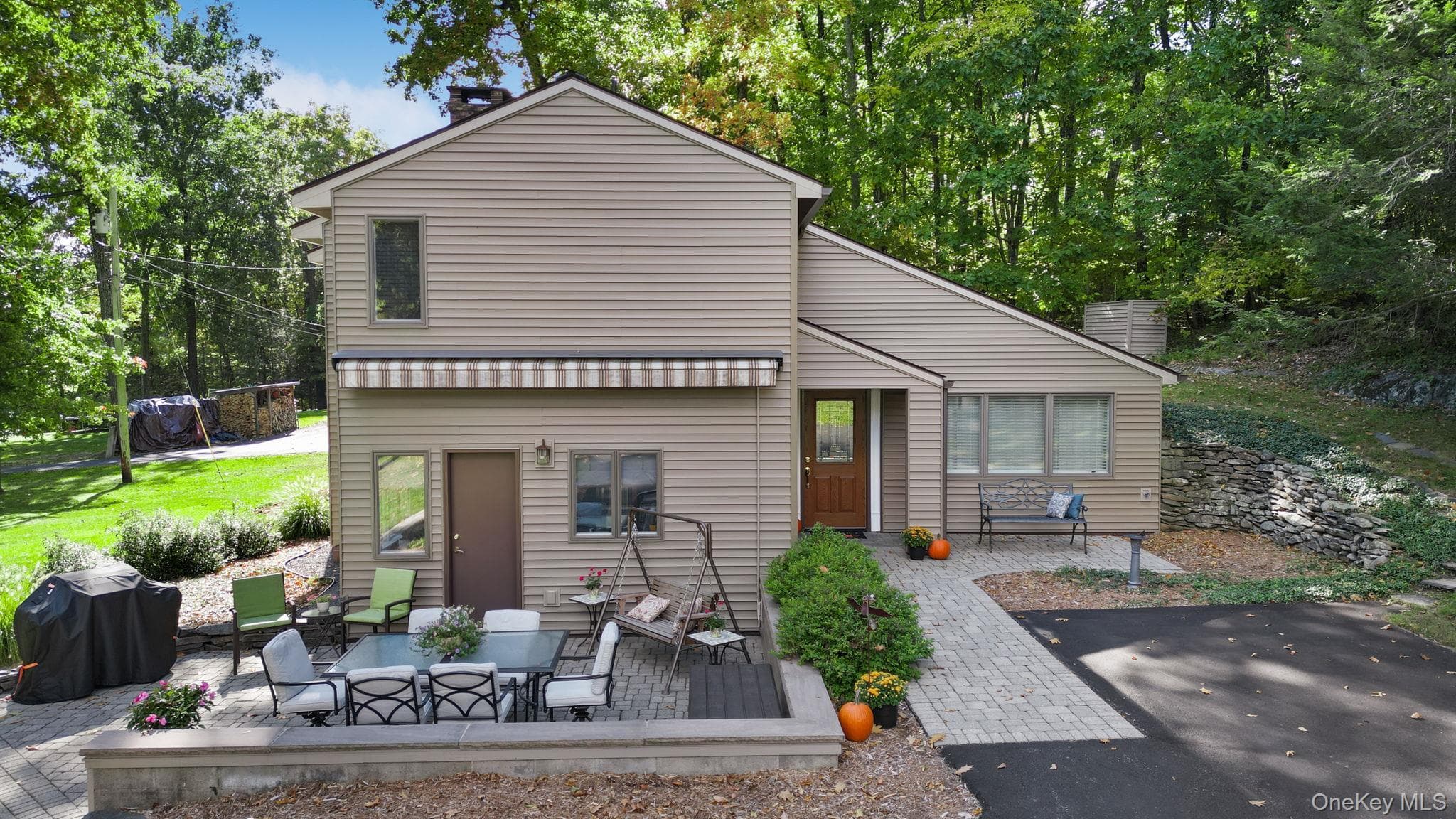 235 Mountain Road, Port Jervis