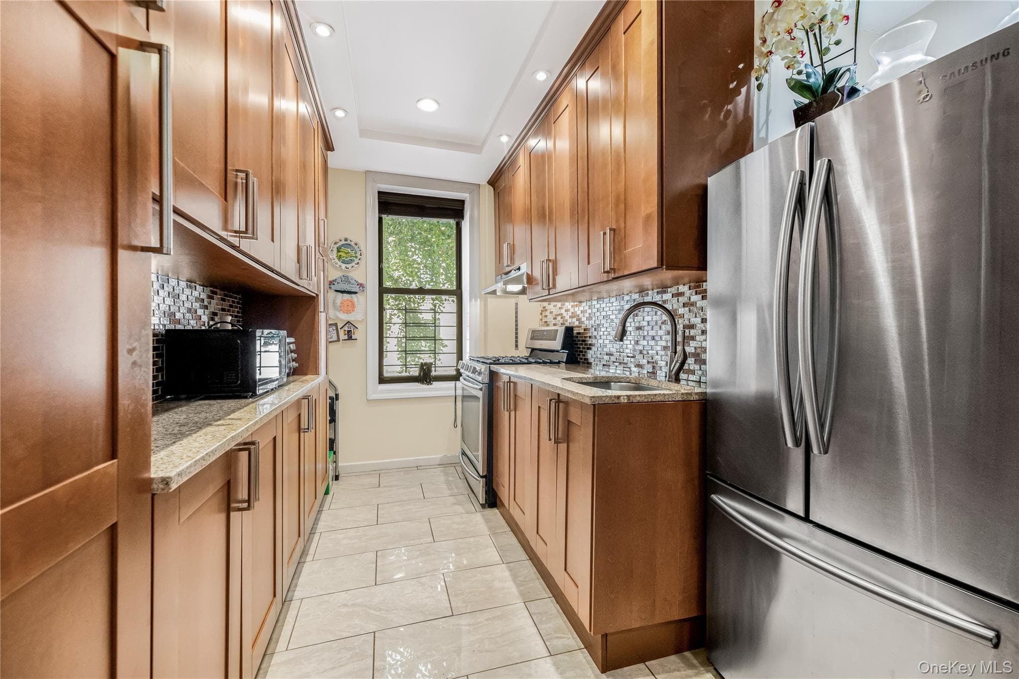 758 Brady Avenue Unit: 112 thumbnail 3