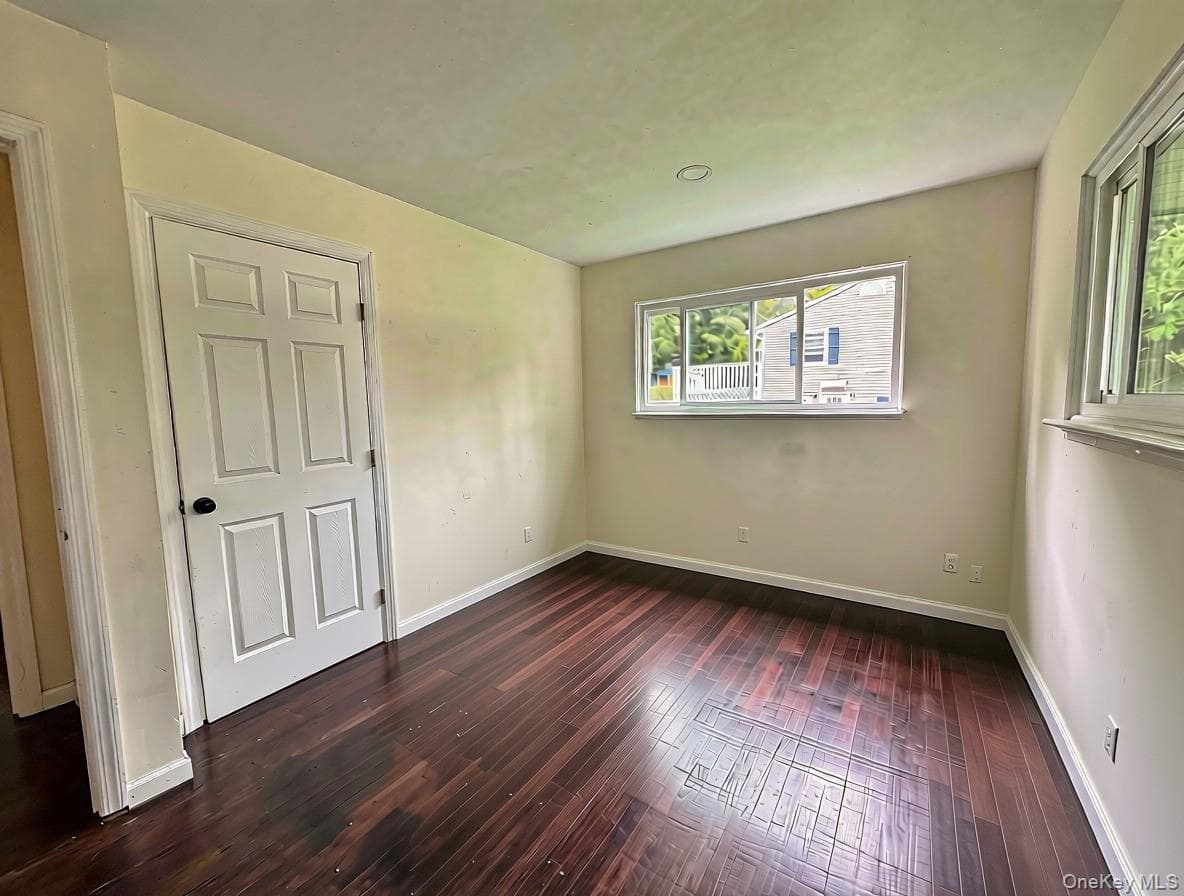 11 Everett Road thumbnail 16