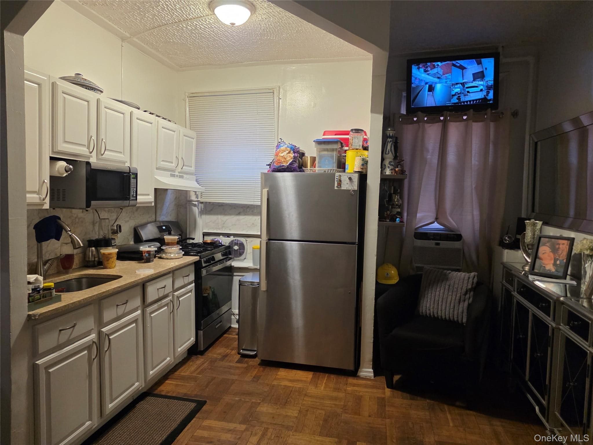 1268 Croes Avenue Unit: multifamily home thumbnail 9