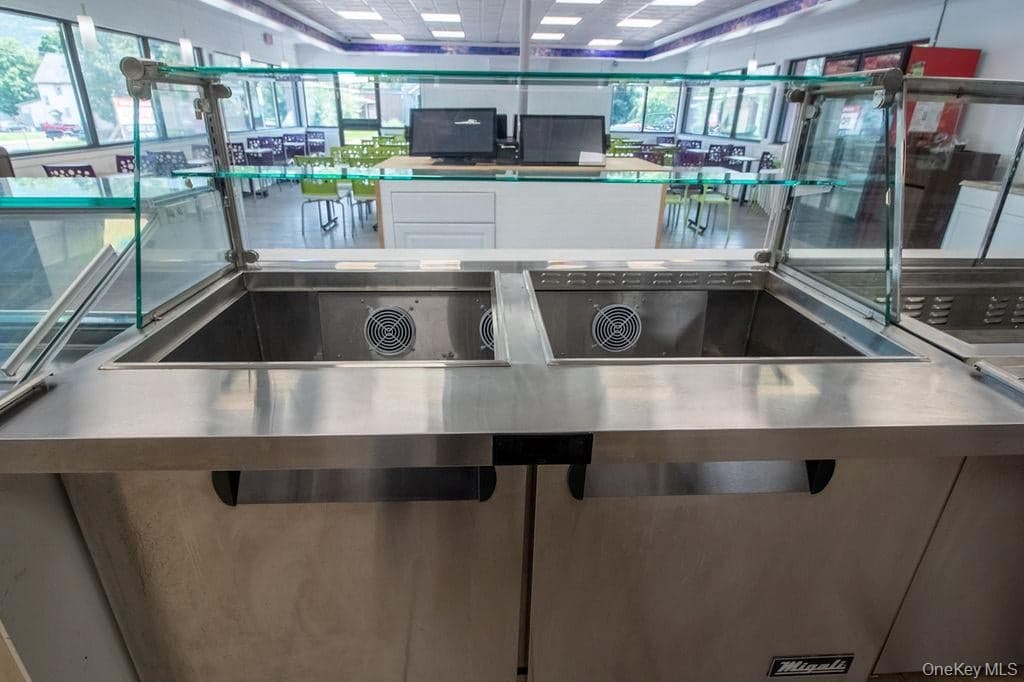 127 S Main Street thumbnail 13