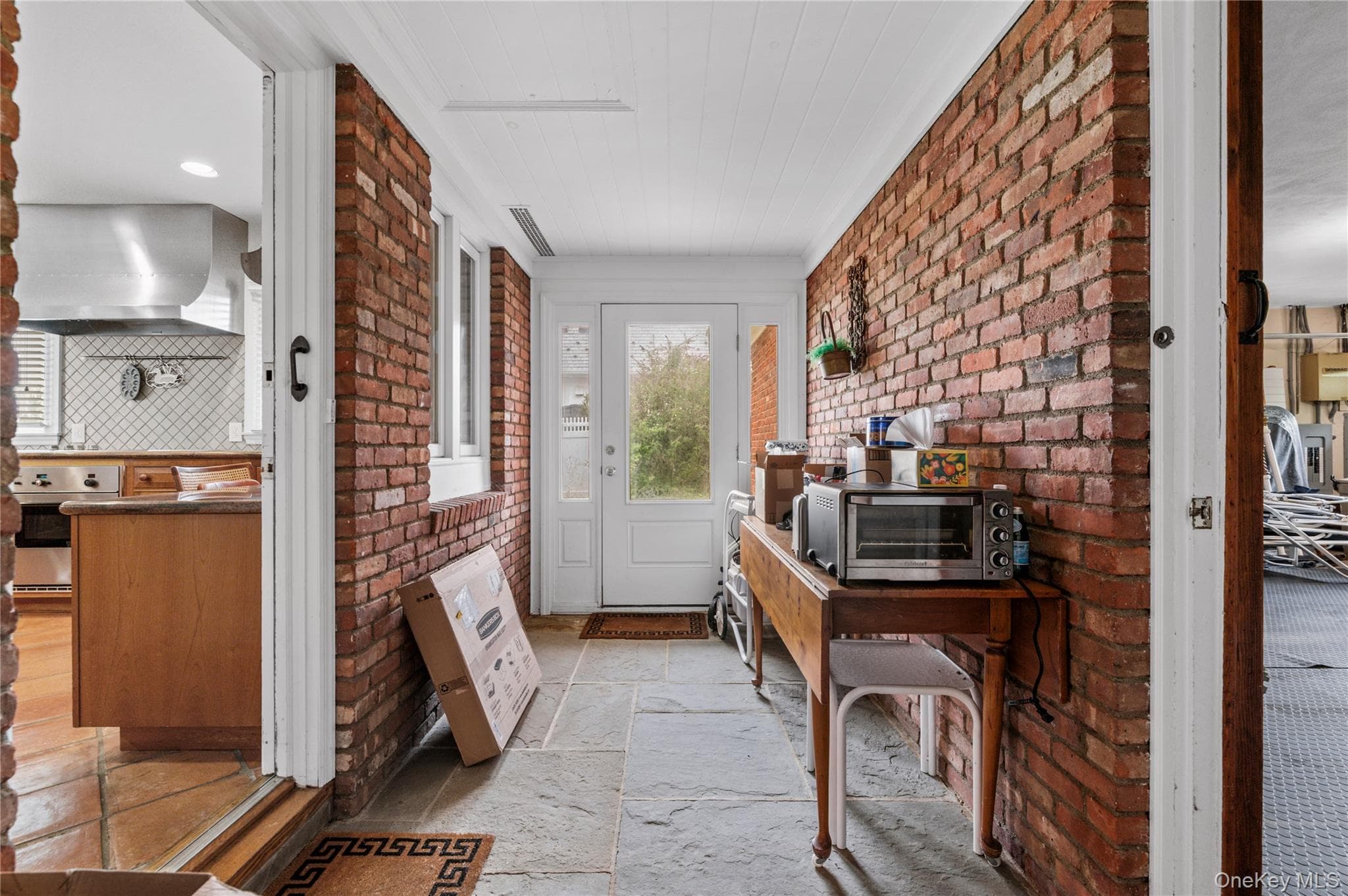 32 Westland Drive thumbnail 38