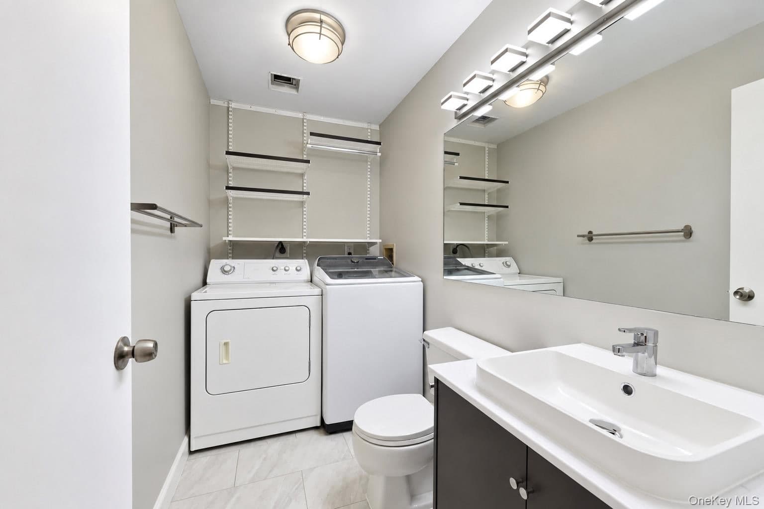 207 Sunset Boulevard Unit: 9207B thumbnail 13