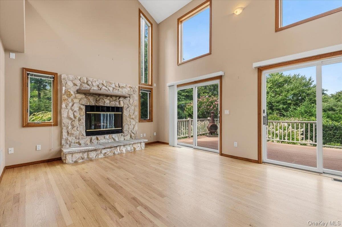 2785 Noyack Road thumbnail 17
