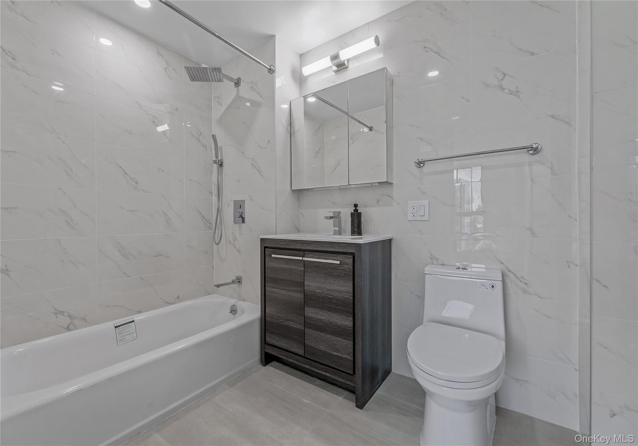 43-30 52nd Street Unit: 2B thumbnail 6