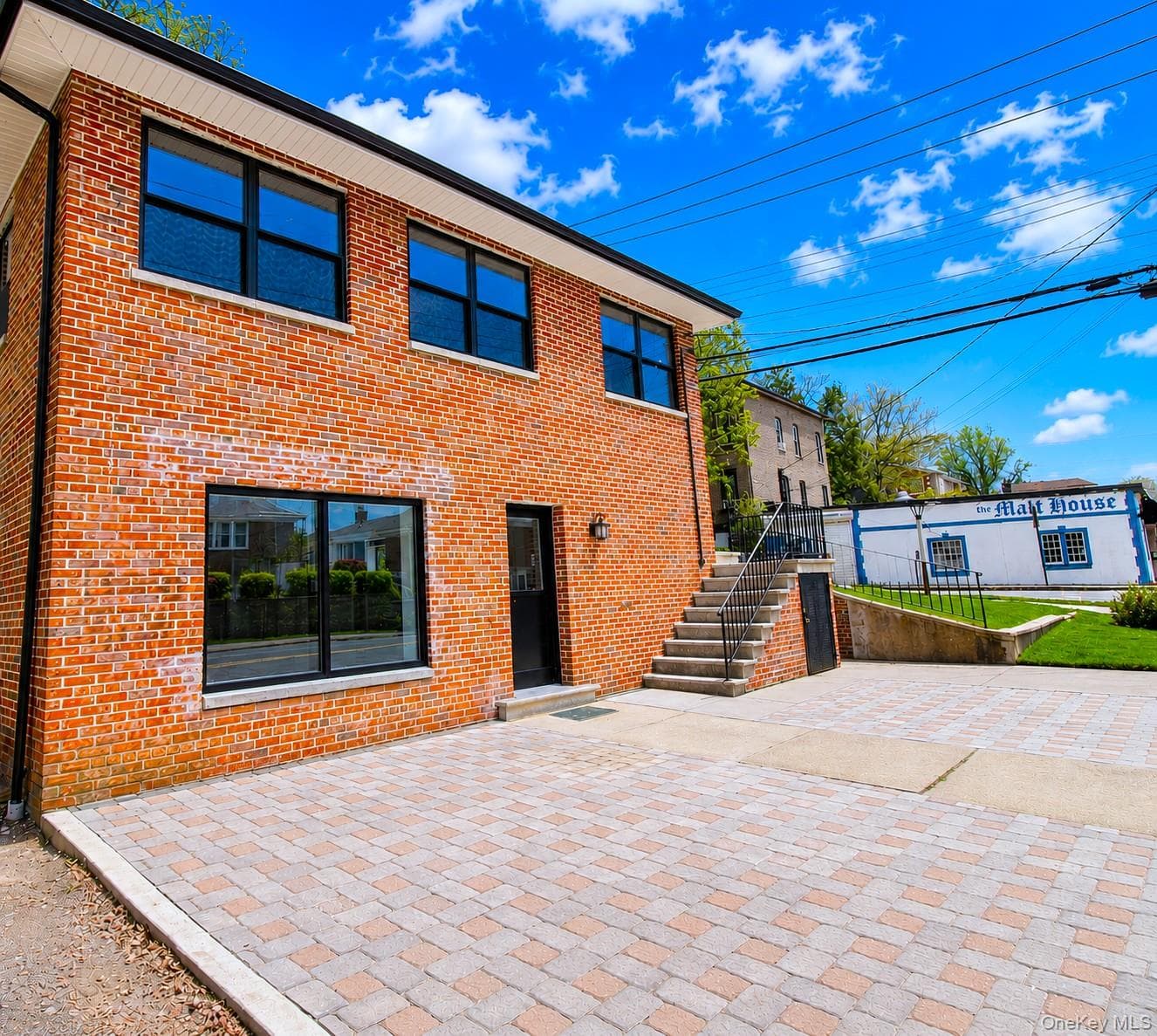 574 aka 576 Kimball Avenue thumbnail 16