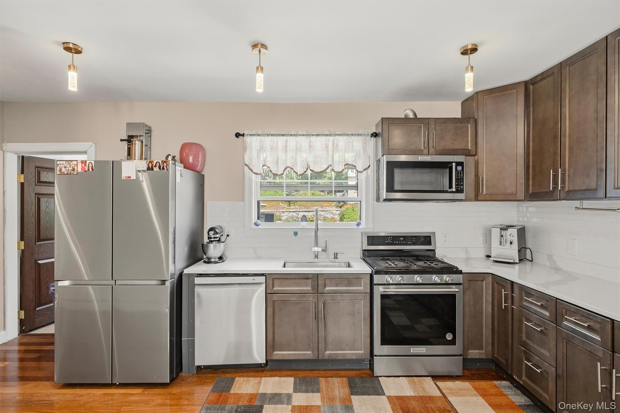 556 Lakes Road thumbnail 10