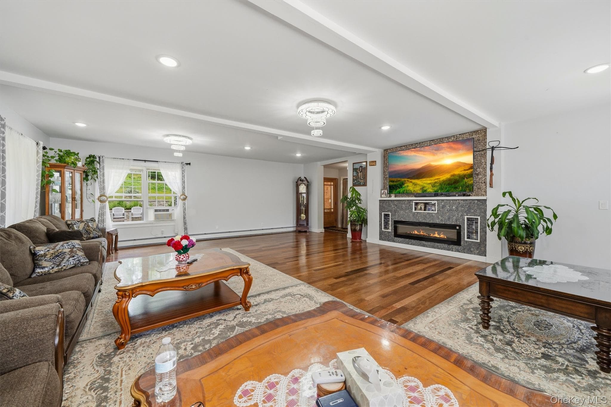 556 Lakes Road thumbnail 6
