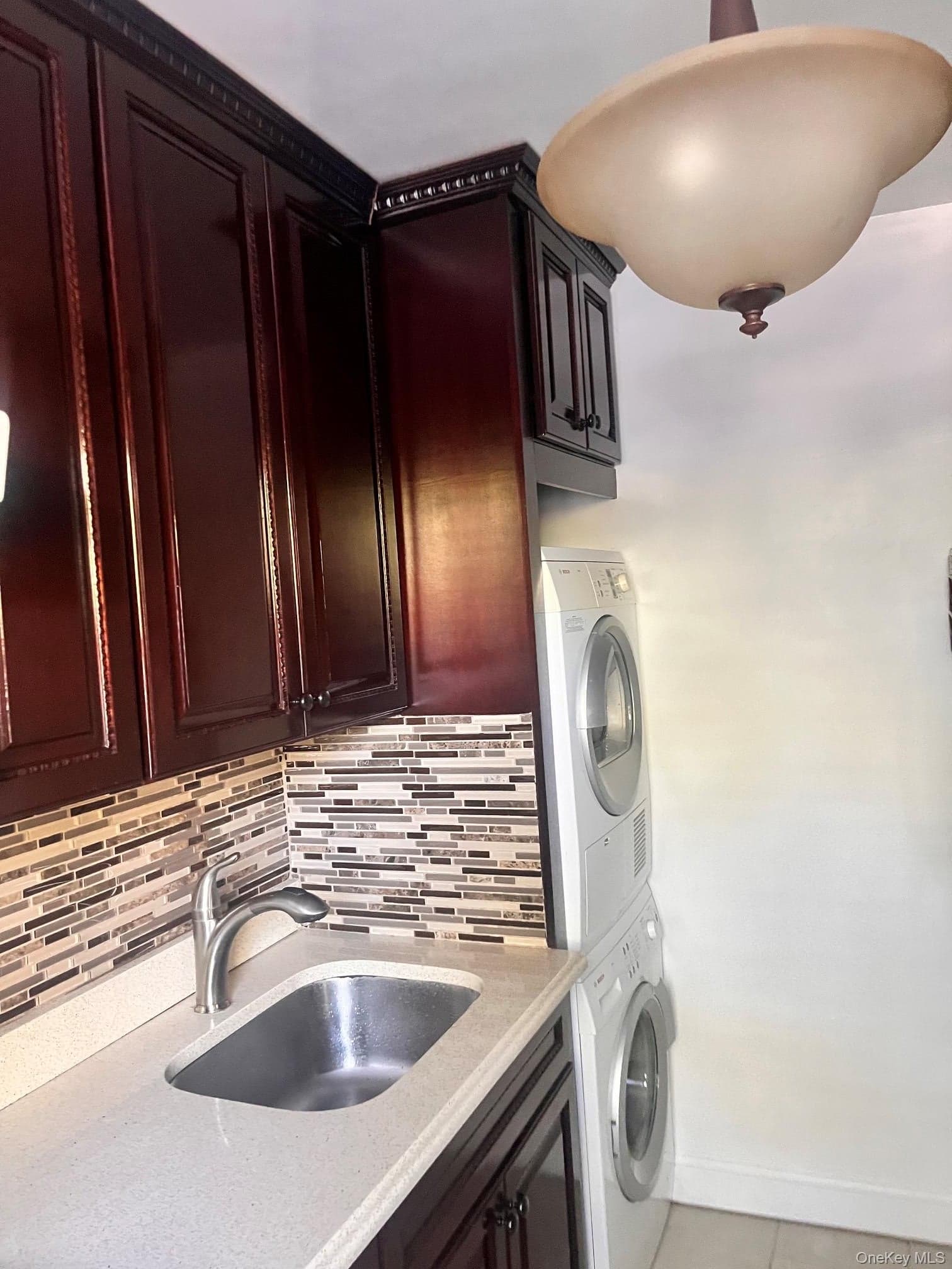 196-69 73 Avenue Unit: 2 thumbnail 13