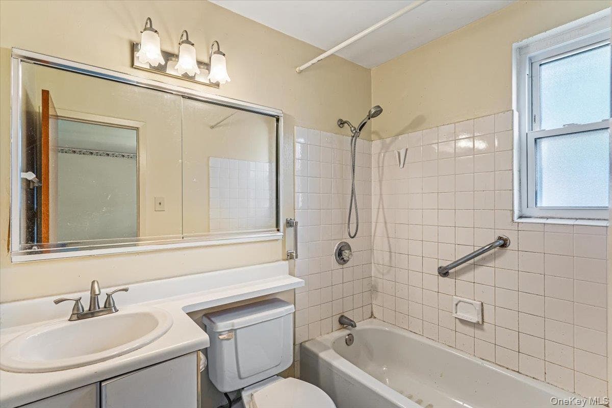 229-06 67th Avenue Unit: 39 thumbnail 11