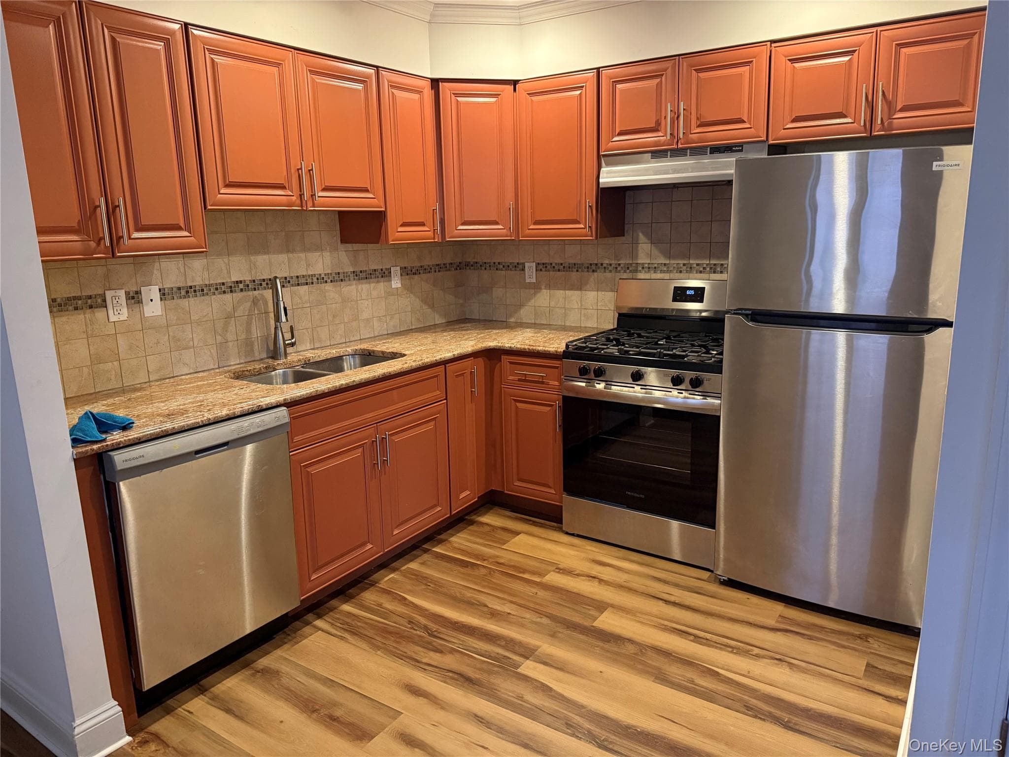 8515 120th Street Unit: 3E thumbnail 7