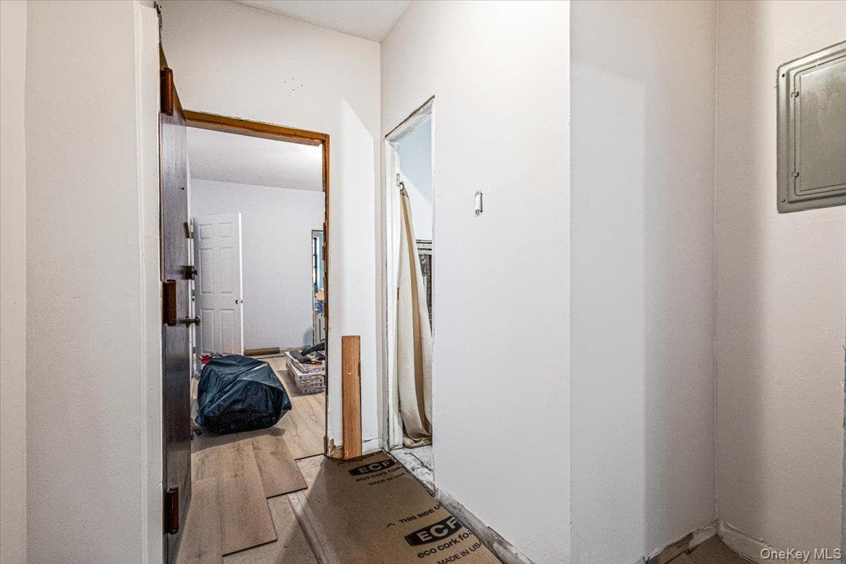 305 Rogers Avenue Unit: 1 thumbnail 25