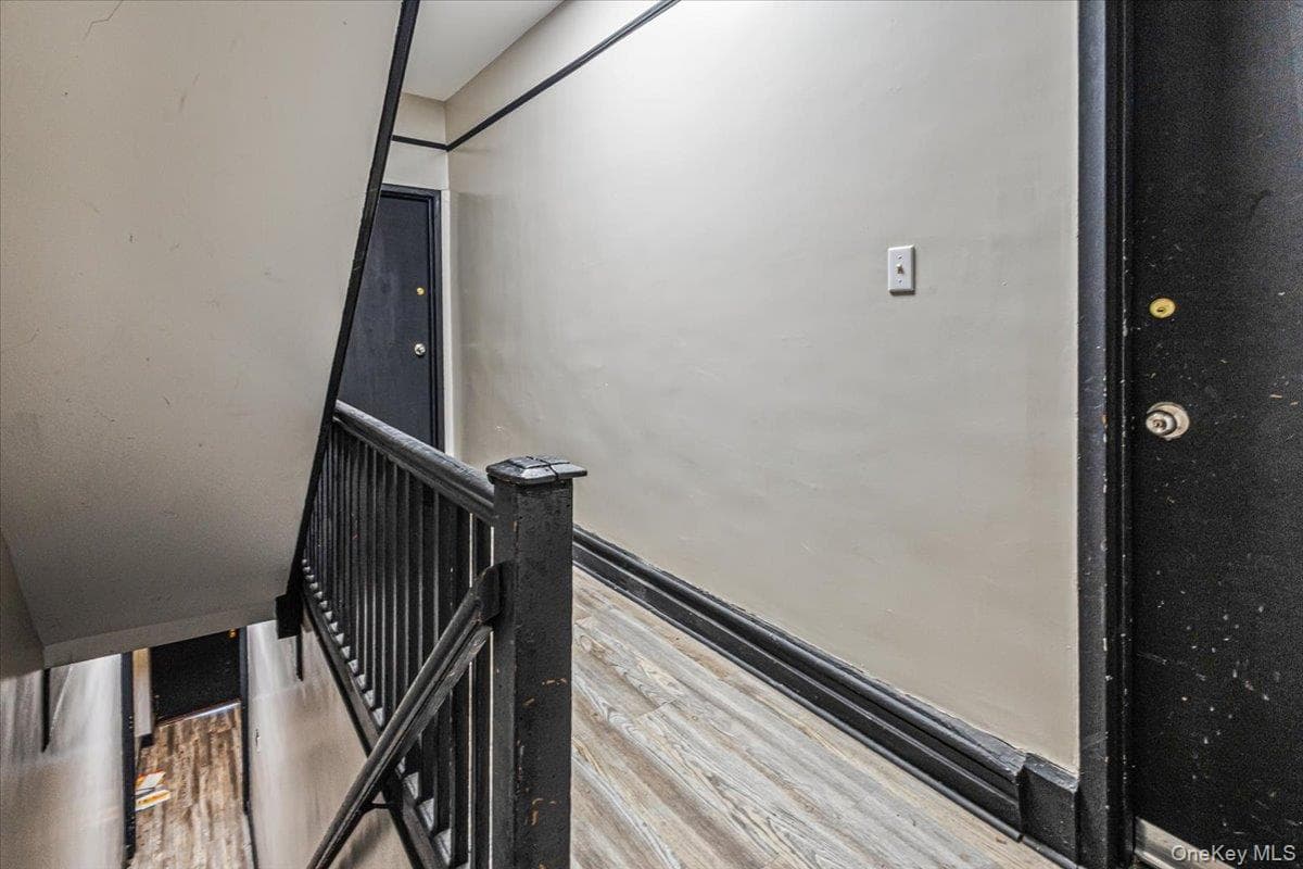 305 Rogers Avenue Unit: 1 thumbnail 3