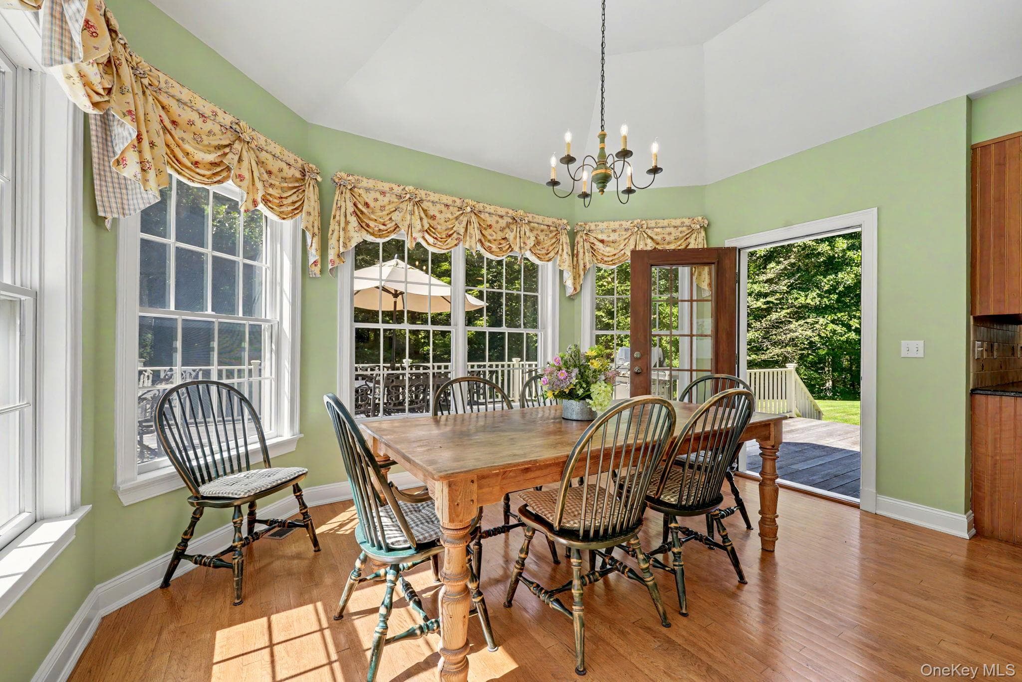 30 Pine Hill Drive thumbnail 23