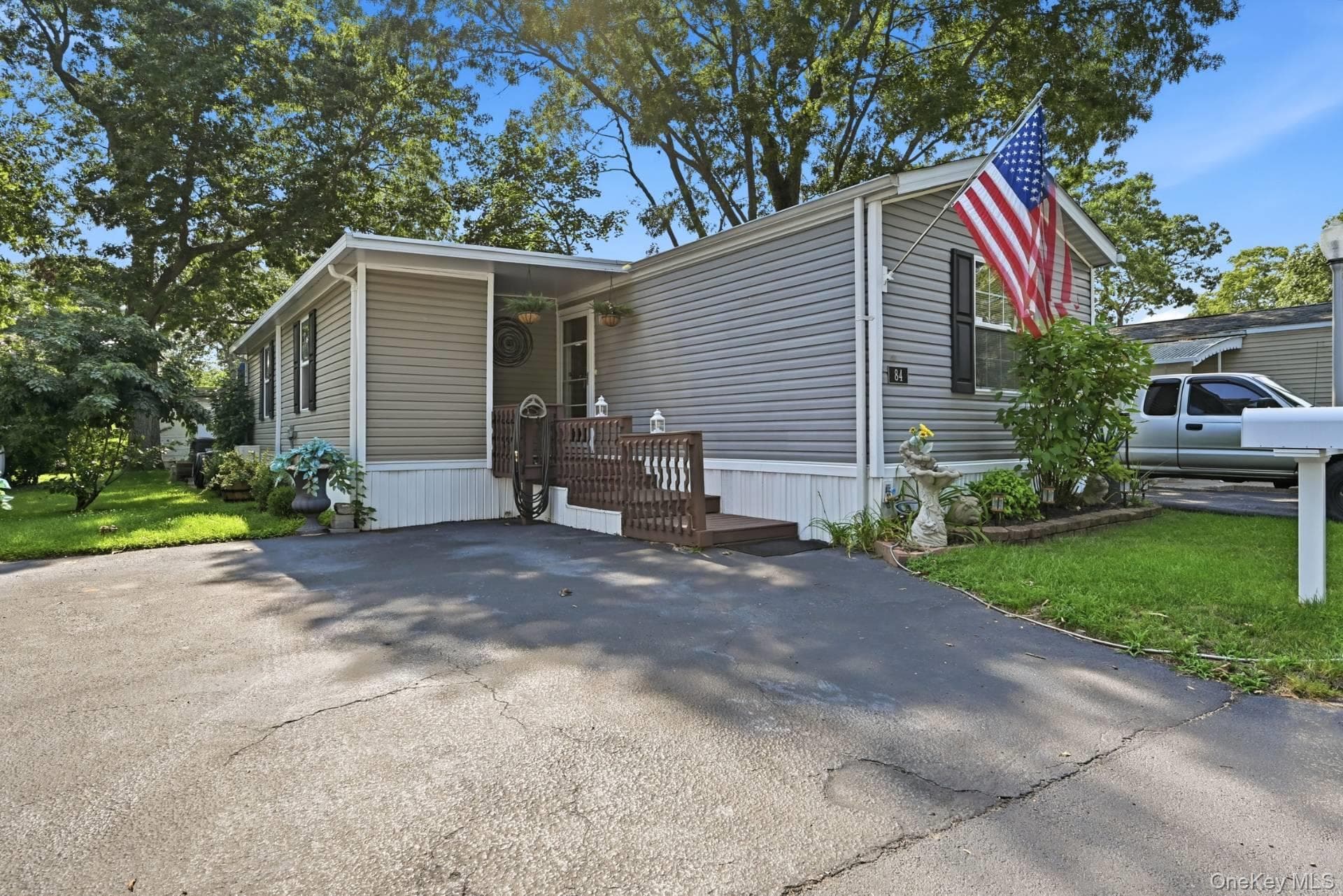 37 Hubbard Avenue Unit: 84 thumbnail 2