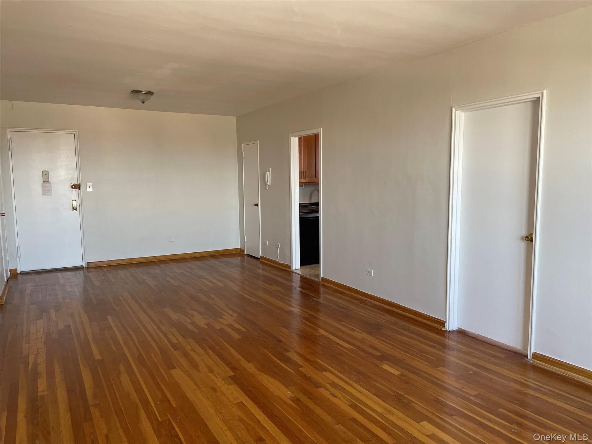 102-30 Queens Blvd Blvd Unit: 5L thumbnail 4