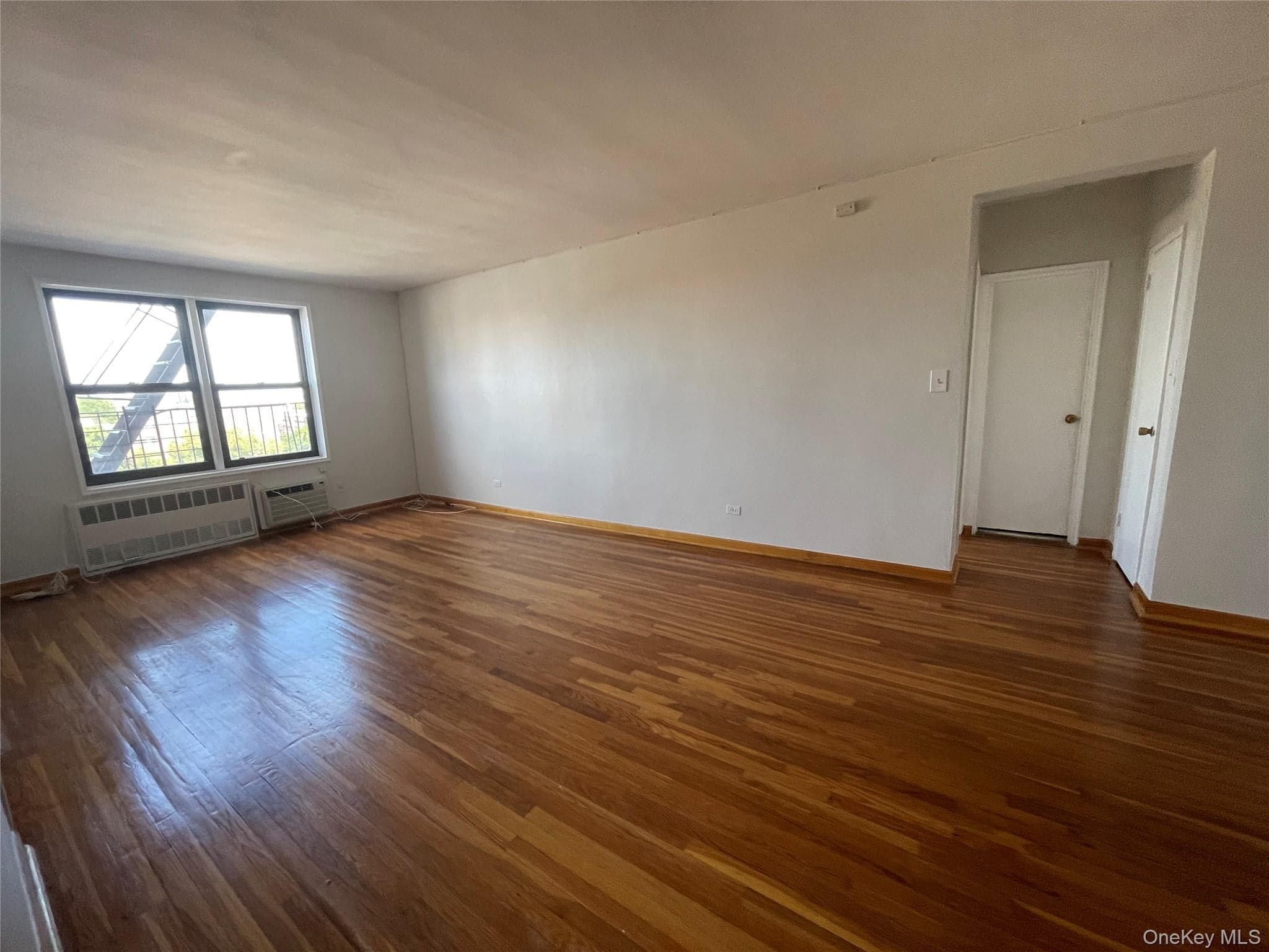 102-30 Queens Blvd Blvd Unit: 5L thumbnail 2