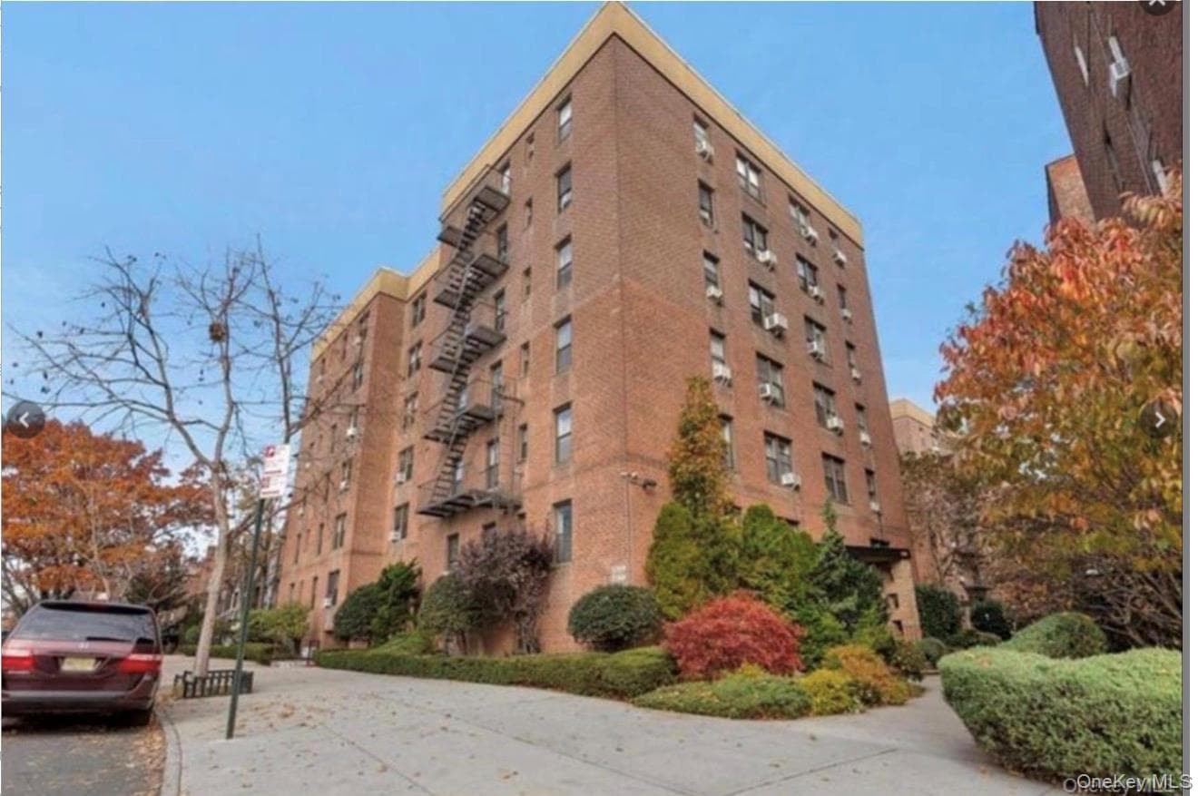 7261 Shore Road Unit: 1R, Brooklyn
