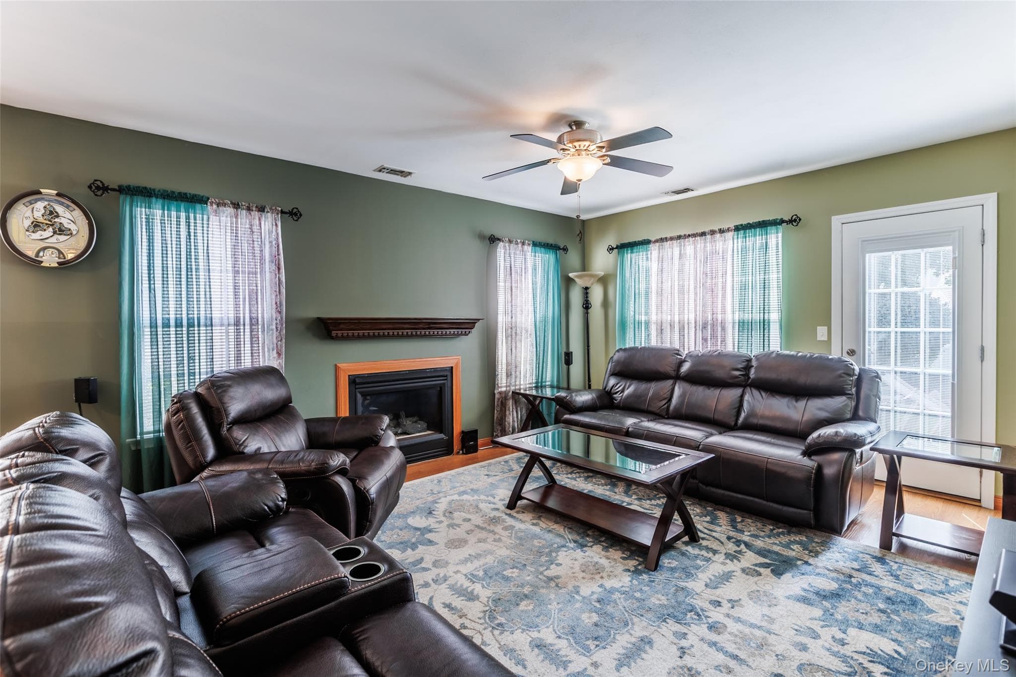 619 Spring Lake Drive thumbnail 7