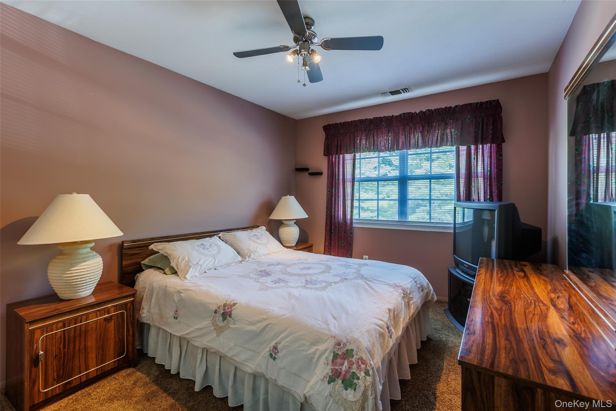 619 Spring Lake Drive thumbnail 21