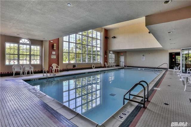 619 Spring Lake Drive thumbnail 28