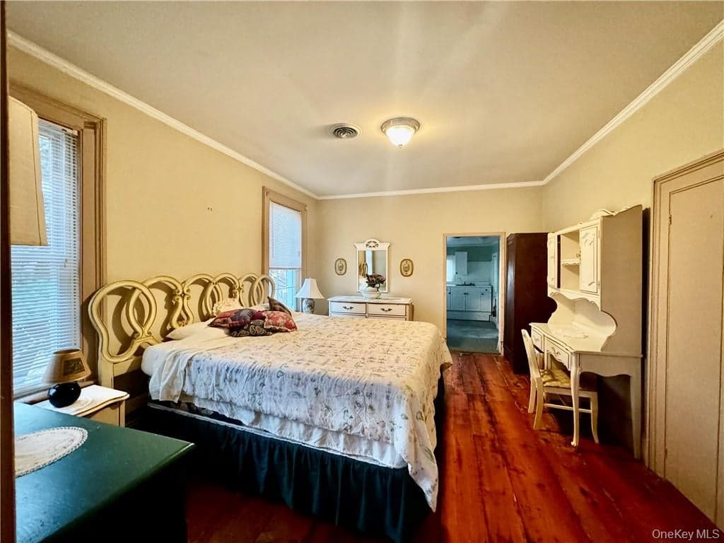 255 Howells Road thumbnail 30