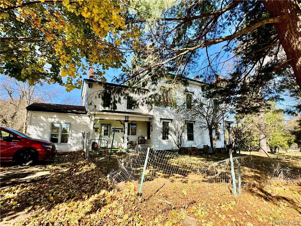 255 Howells Road thumbnail 5