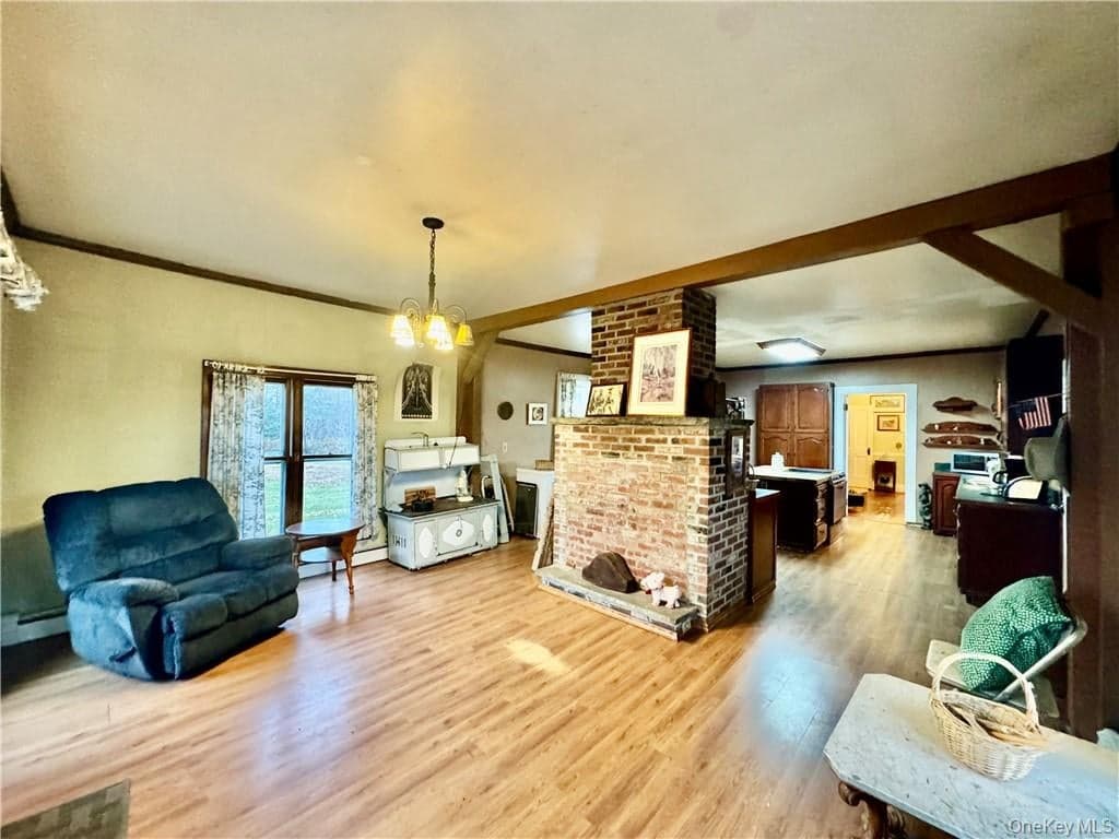 255 Howells Road thumbnail 9