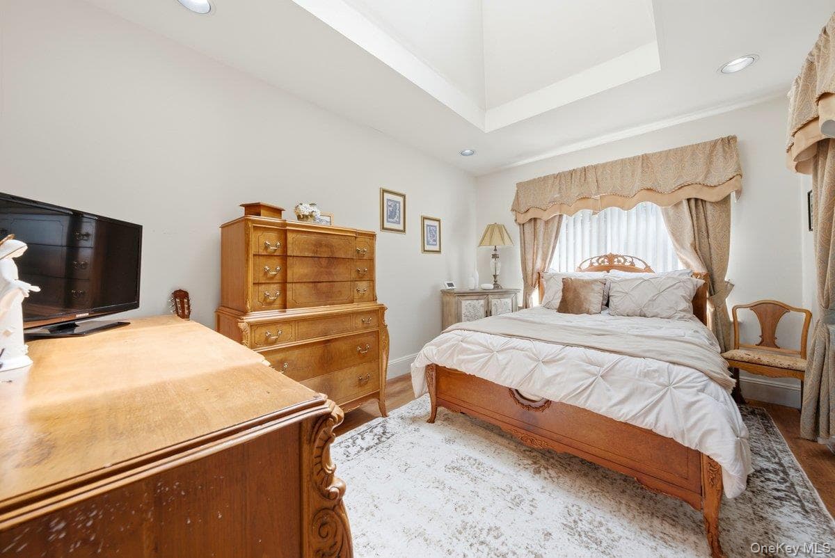 121 Newport Road thumbnail 25