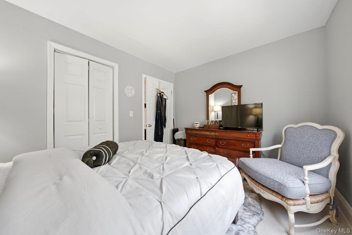121 Newport Road thumbnail 37