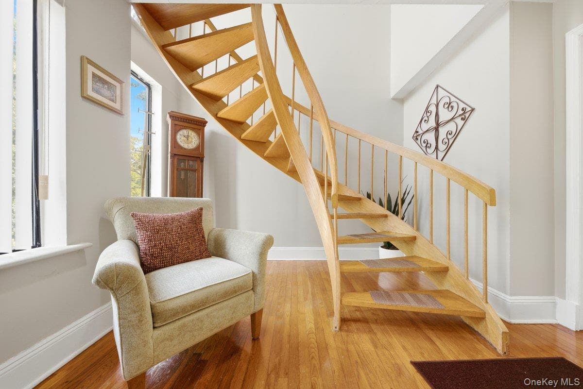 121 Newport Road thumbnail 5
