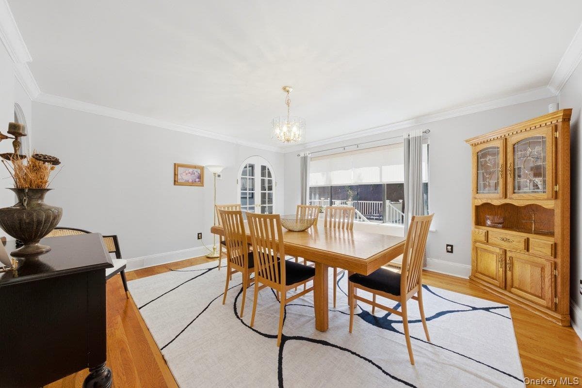 121 Newport Road thumbnail 17