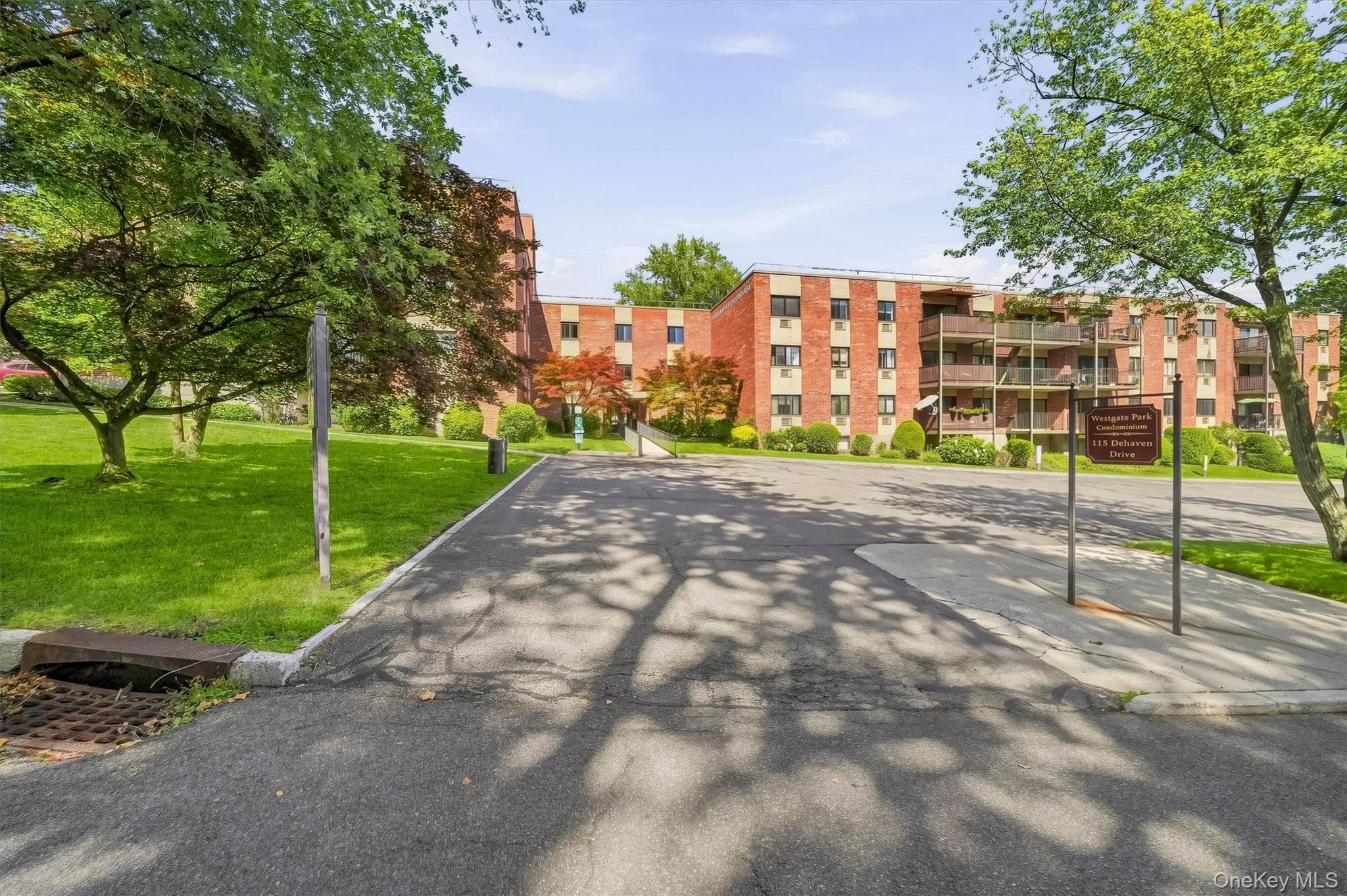 115 Dehaven Drive Unit: 305 thumbnail 3