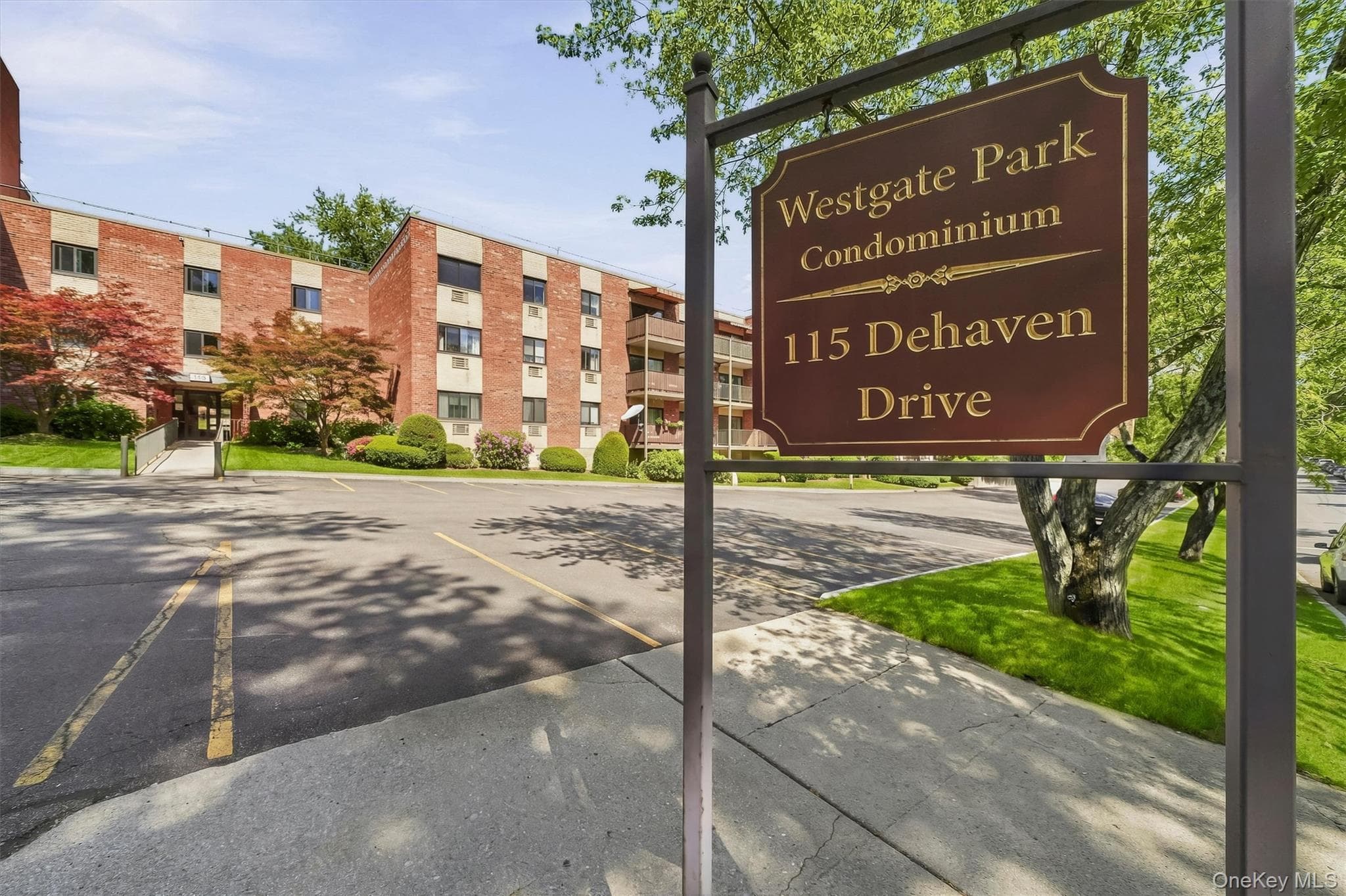 115 Dehaven Drive Unit: 305 thumbnail 2