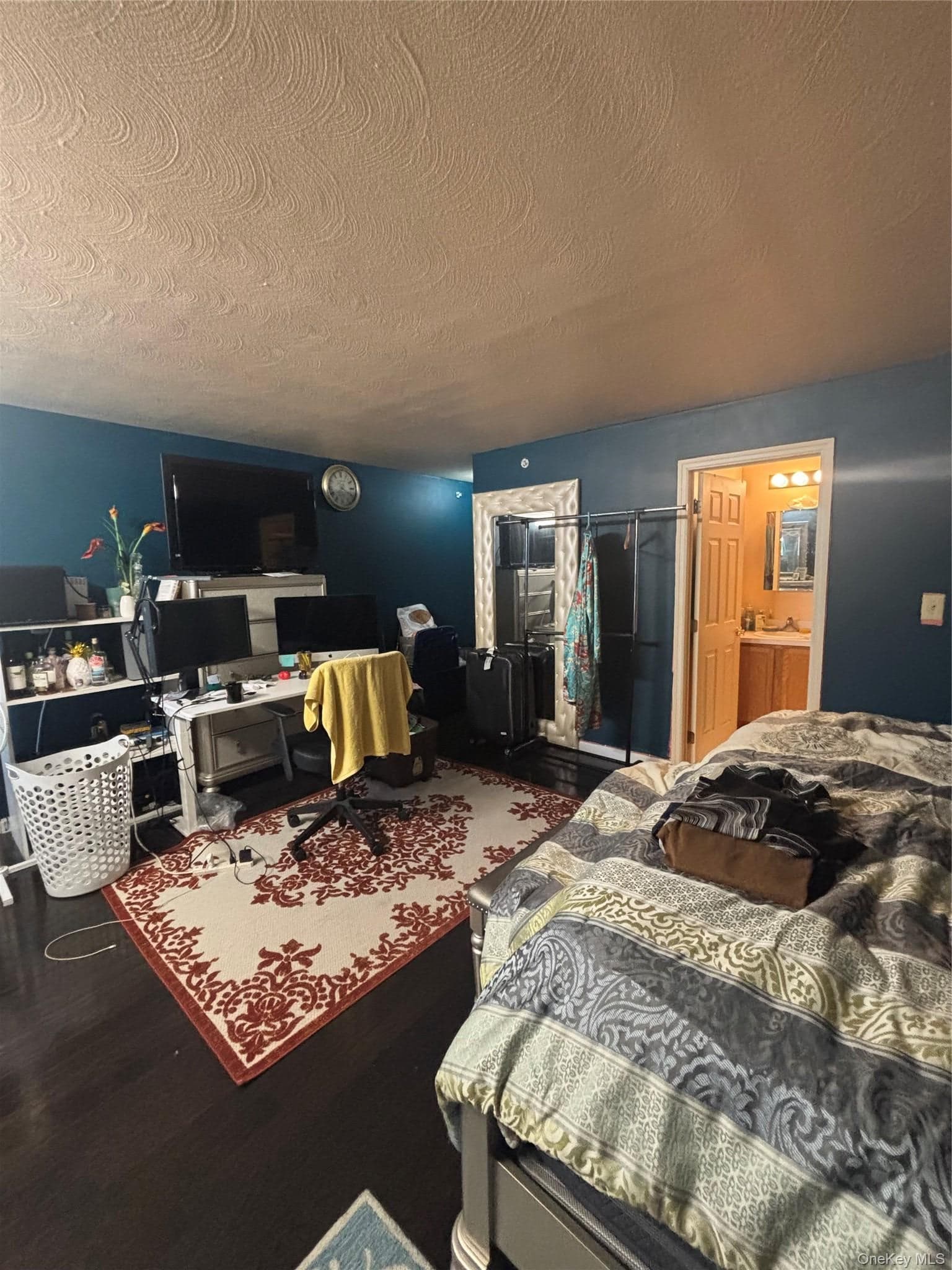 165 Commodore Circle thumbnail 21
