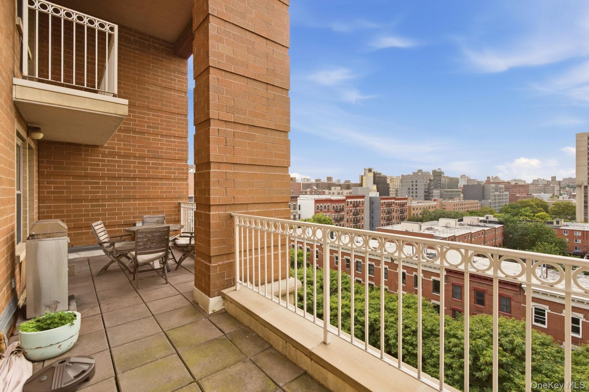1787 Madison Avenue Unit: 707 thumbnail 7