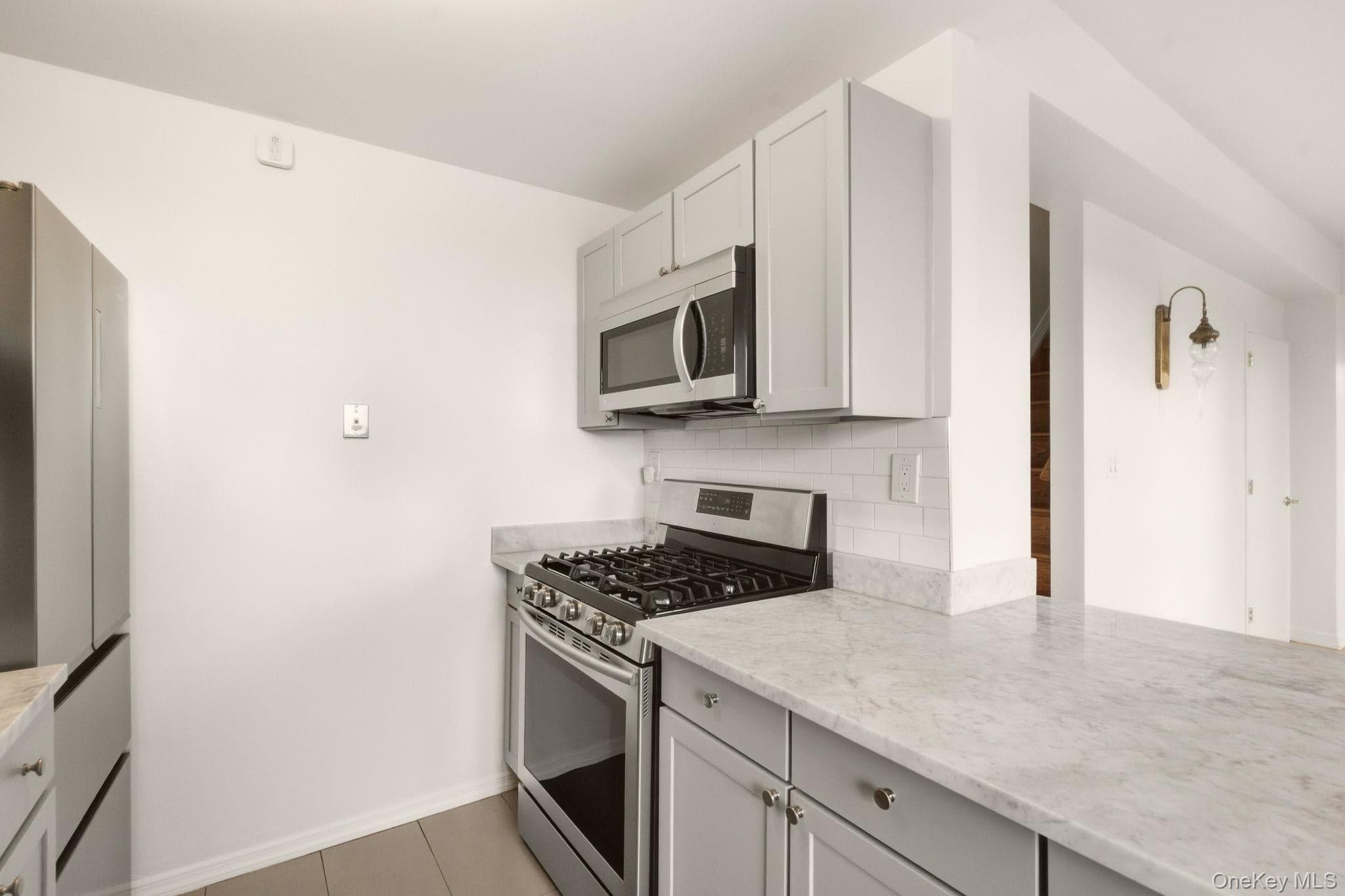 1787 Madison Avenue Unit: 707 thumbnail 23