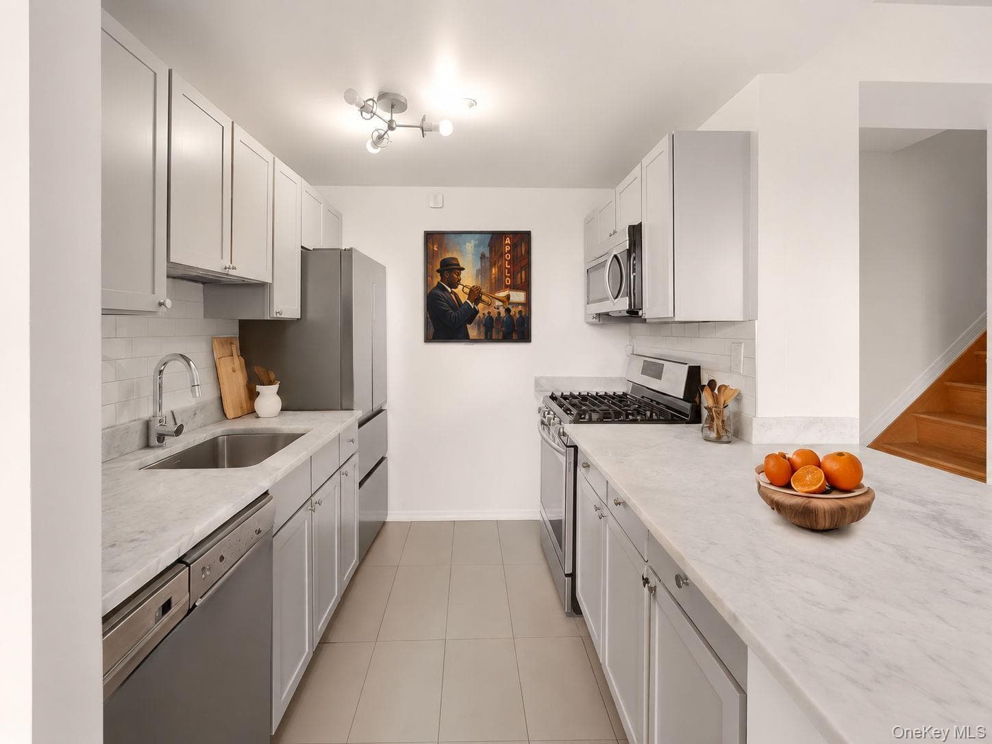 1787 Madison Avenue Unit: 707 thumbnail 2