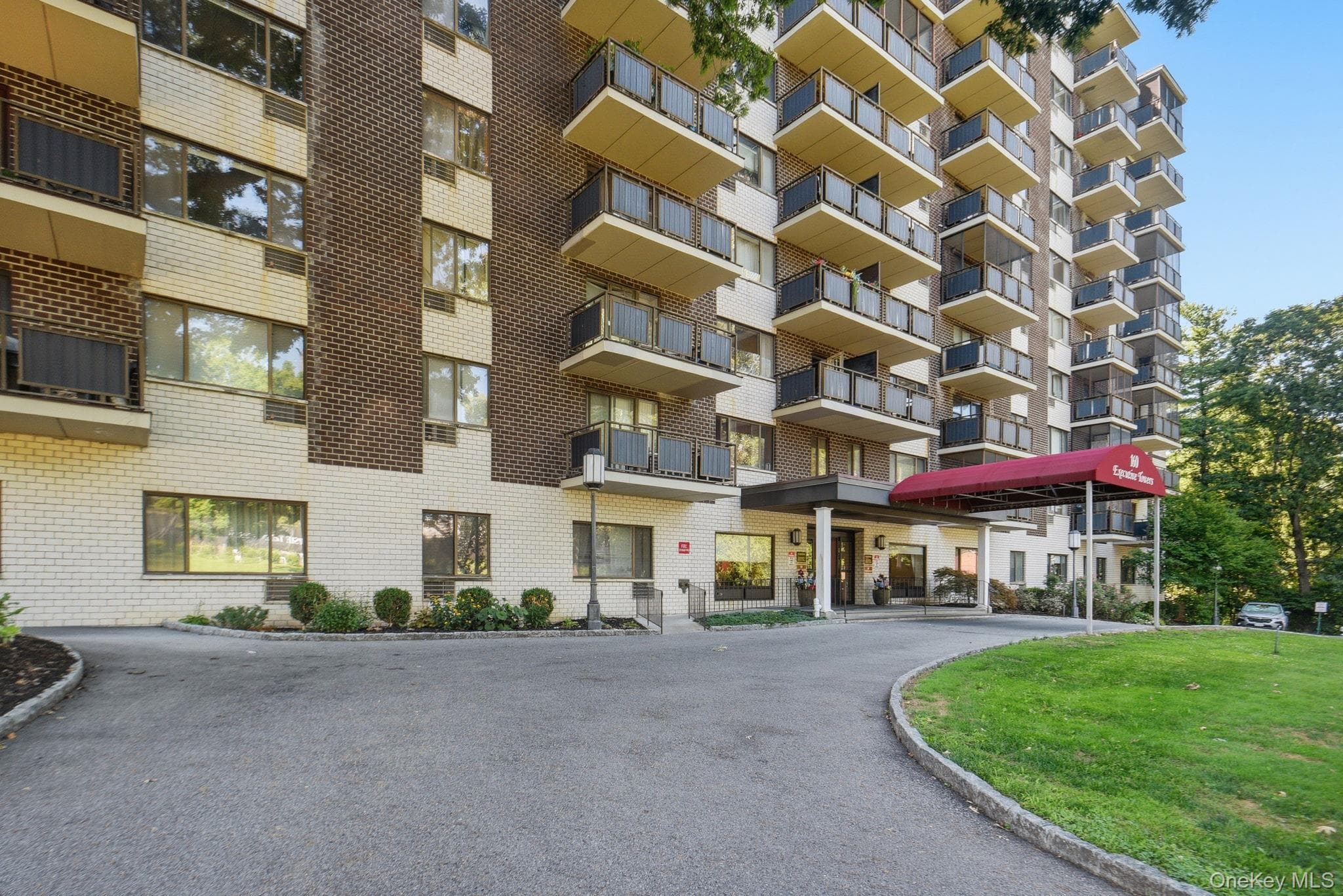 160 Academy Street Unit: 3P thumbnail 2