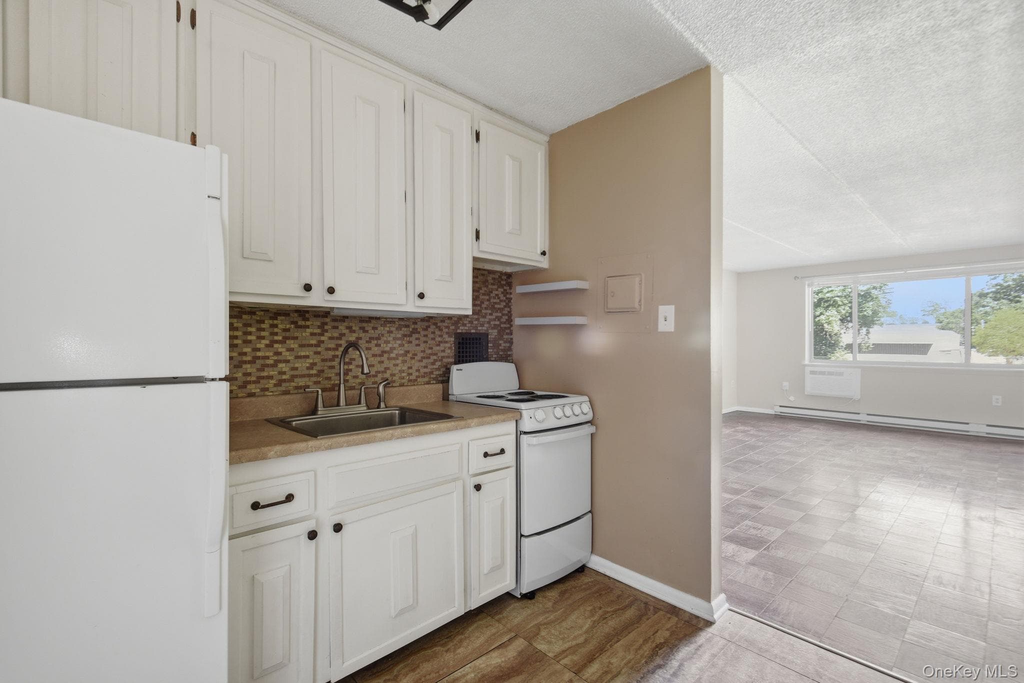 160 Academy Street Unit: 3P thumbnail 7