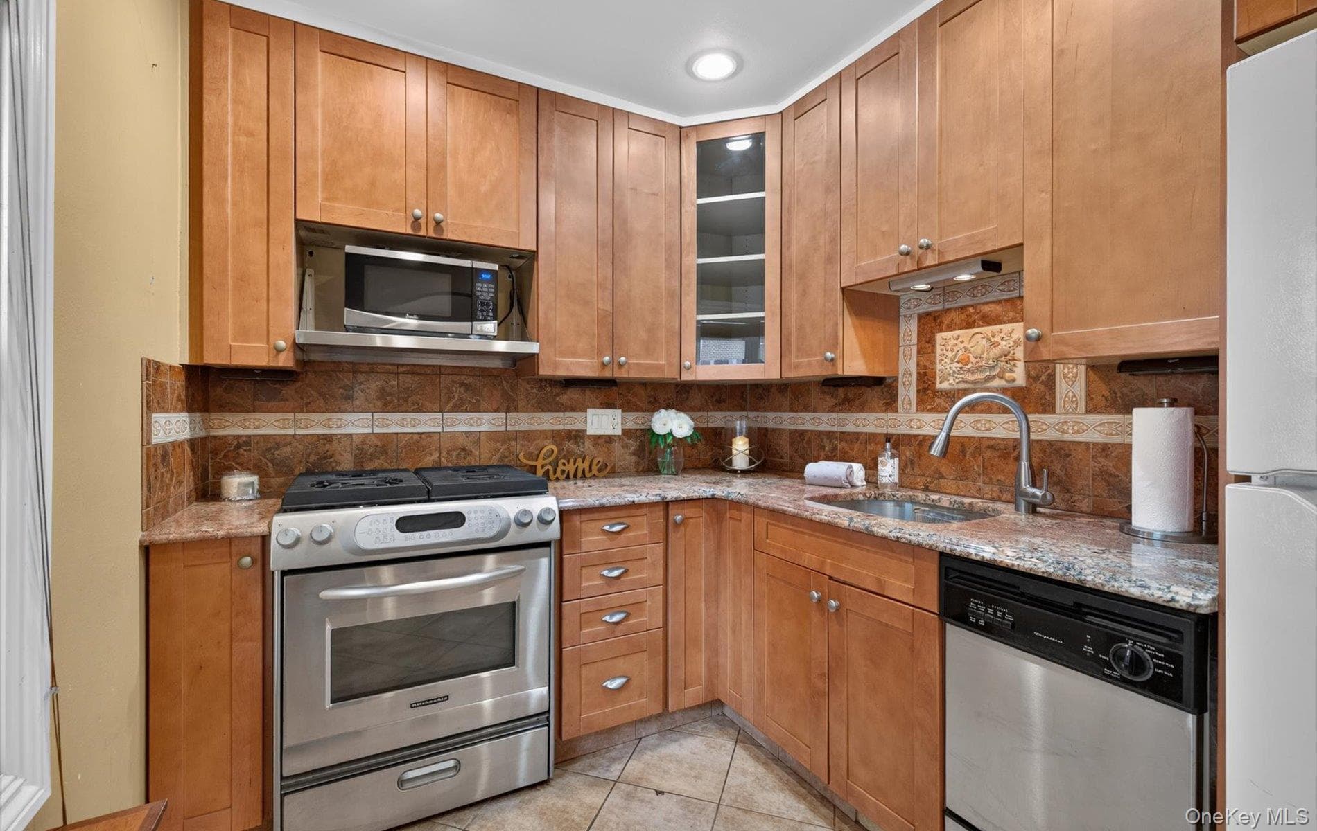 317 Main Street Unit: C thumbnail 4