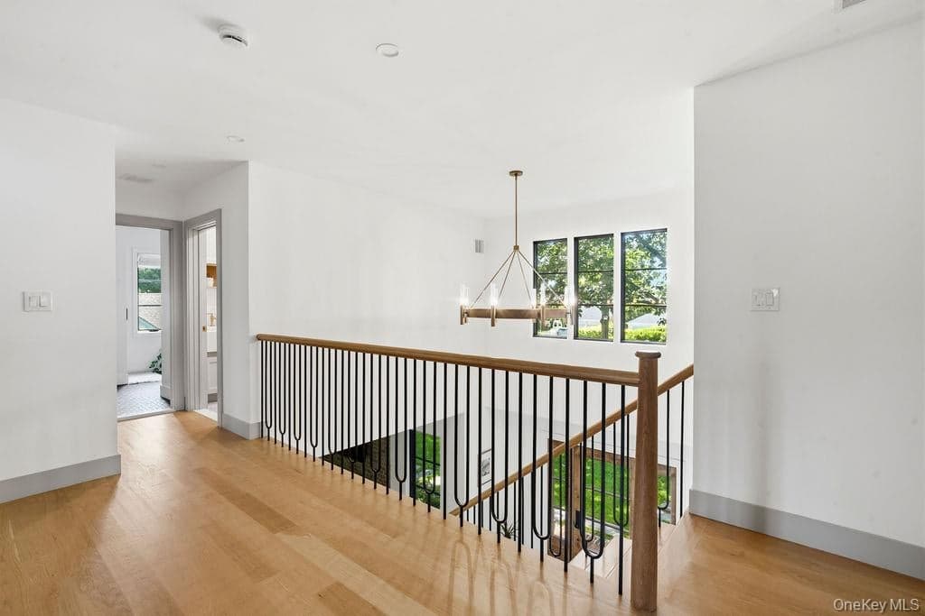 55 Washington Avenue thumbnail 17