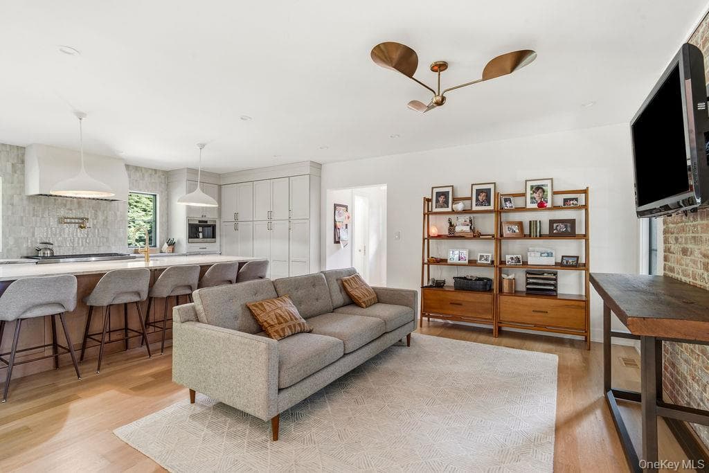 55 Washington Avenue thumbnail 7