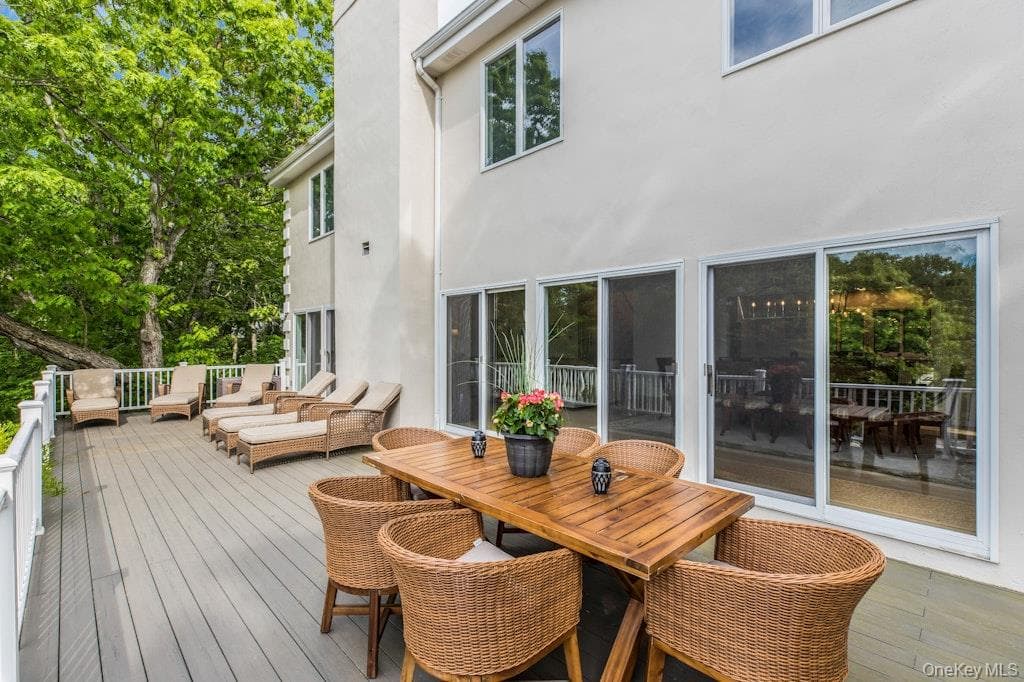 3645 Soundview Avenue thumbnail 21