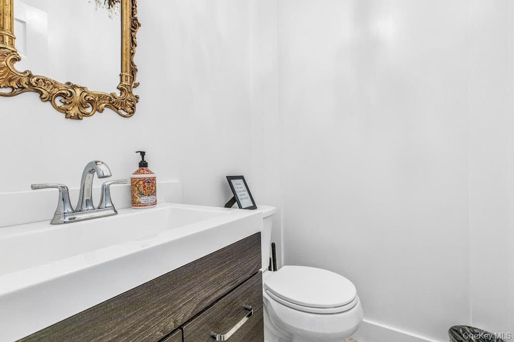 3645 Soundview Avenue thumbnail 27